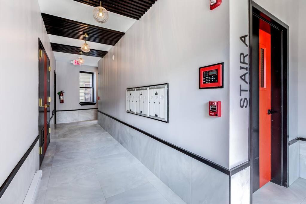 Luxury Designer Theme 2Br Apt Near Nyc / Thepath Apartment Newark Exterior photo